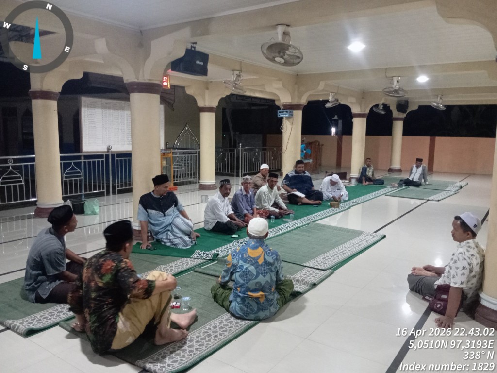 poto bersama Perangkat desa